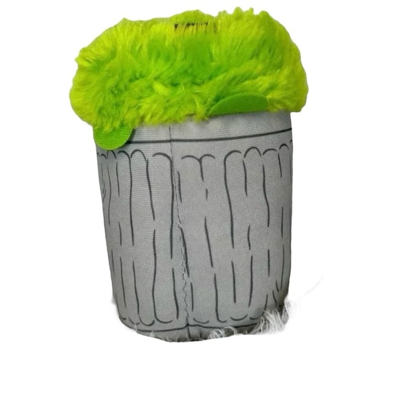 2/$30 Oscar the Grouch Sesame Street Toys Plush Figurine Stuffed - Picture 2 of 7
